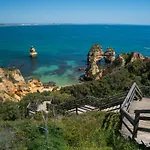 Vila Praia Лагуш